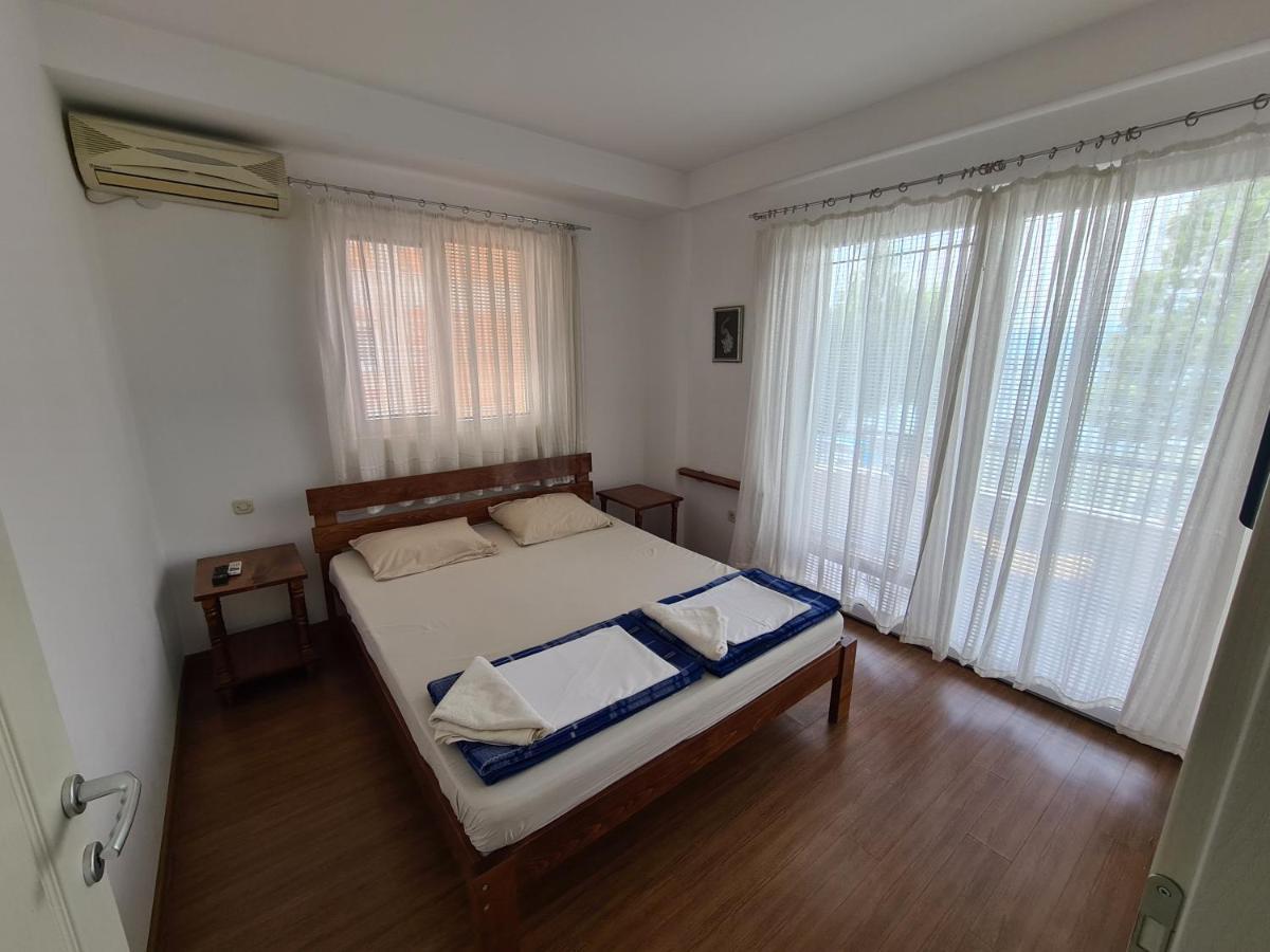 Restaurant & Apartments Lipa Peštani Εξωτερικό φωτογραφία