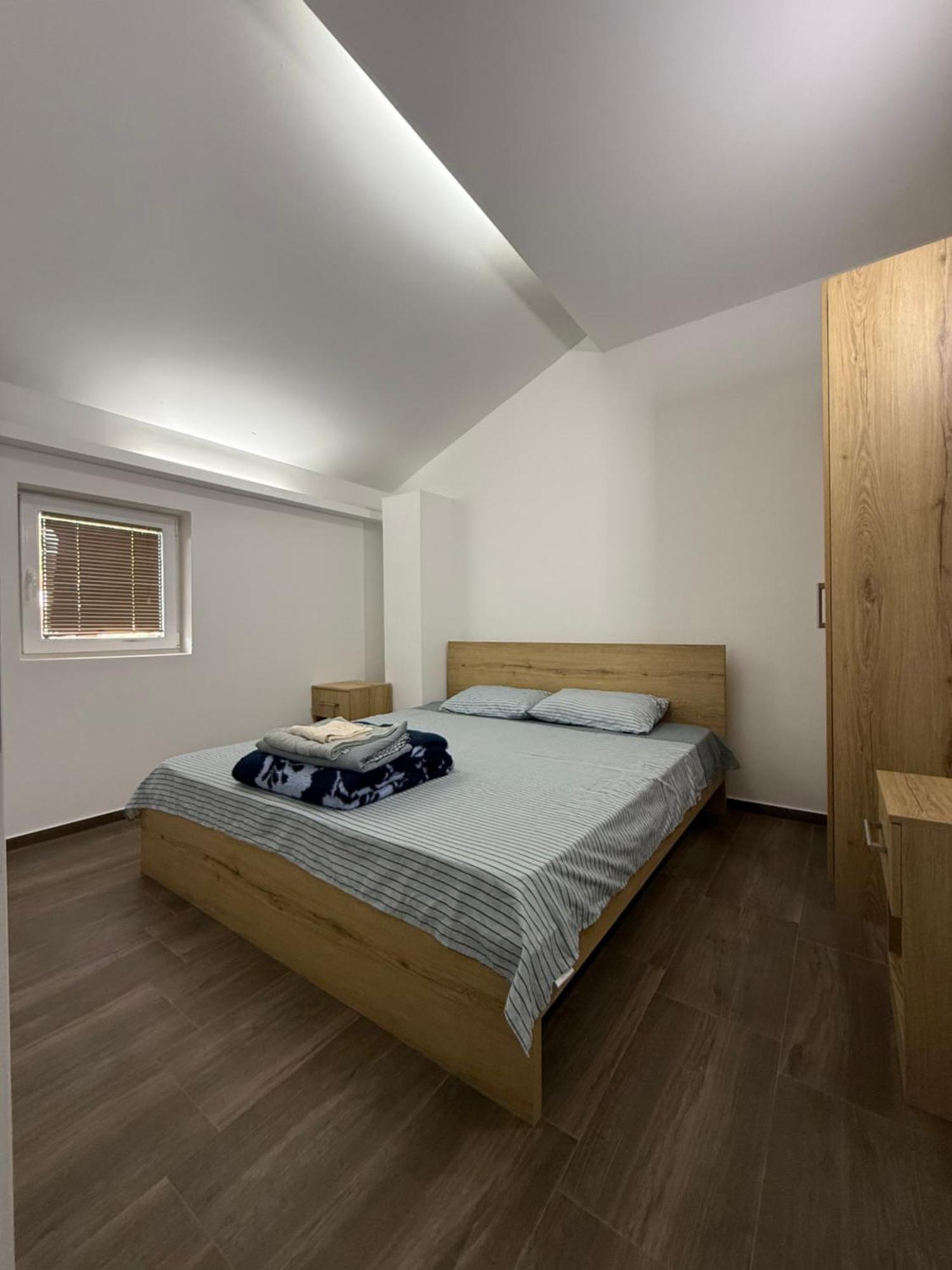 Restaurant & Apartments Lipa Peštani Εξωτερικό φωτογραφία